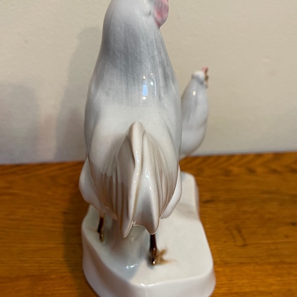 Zsolnay Hungary Chicken Figurine - Picture 2 of 5